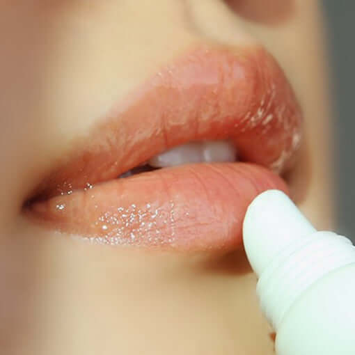 ONE THING Moisturizing Lip Essence