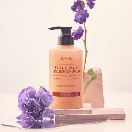 KUNDAL EAU THERMALE SPA 磨砂沐浴露 500ml #皮革鸢尾花