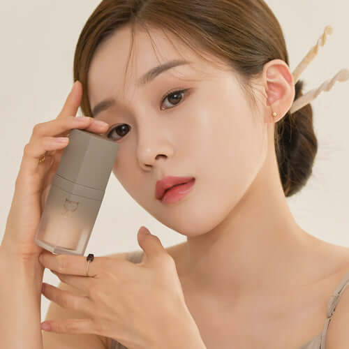 Dinto Wooncho 模糊光泽粉底 25ml